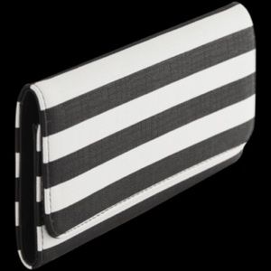 Kut from the Kloth slim striped wallet